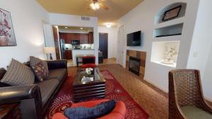 LV260 Legacy Villas Spacious 2BD-2BA Getaway