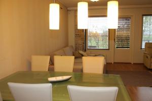 Spacious Apartment for 4 with Sauna