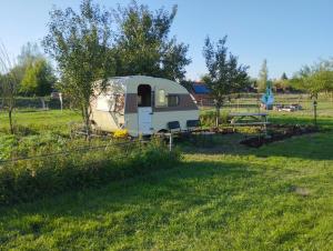 DDR Wohnwagen QEK AERO