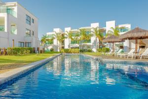 PF117 Lindo Apartamento -Condomínio Mediterrâneo I