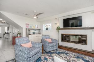 Be A Nomad - 7 Bedroom Beachfront House Jacksonville Beach Sleeps 14