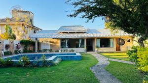 Casa individual com 34 apenas 100m da praia