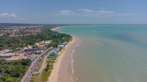 Casa individual com 34 apenas 100m da praia