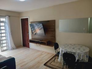 Conforte, praticidade e muito bem localizado!