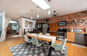 Bohemian on Barnard by Lucky Savannah