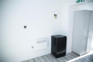 Central Harrow Cozy Apartment with free parking