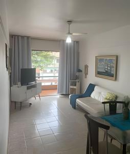 Apê em Itaúna 50m da praia com Estacionamento Melhor Localização