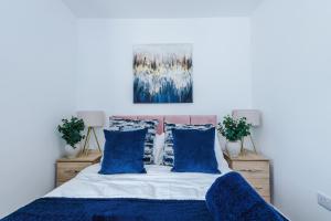 3Bed House-10 Mins to Liverpool