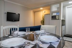 CLR81 - Calçadão, 1 Dorm Climatizado, Garagem