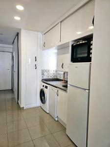 Apartment facing the sea