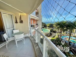 N4405 Vista Mar Piscina e Beto Carrero