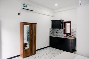 Transit Heaven - 10 Minutes to Airport