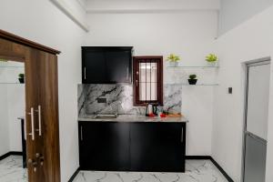 Transit Heaven - 10 Minutes to Airport