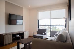 Inviting 2BR Balcony in Miraflores
