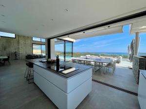 Villa contemporaine ORIZONTE - 15 pers - 400m2 vue mer