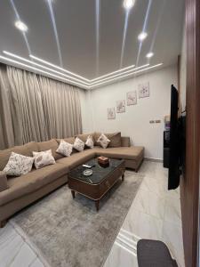 Evoke suites emerald