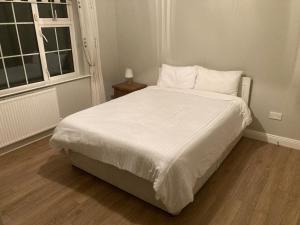 Horse and Jockey Lodge