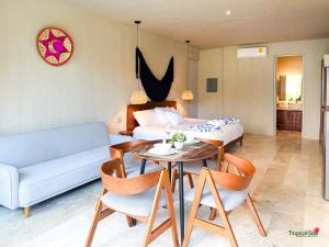 Private Pool New Jungle Apartment King Bed Wifi 603