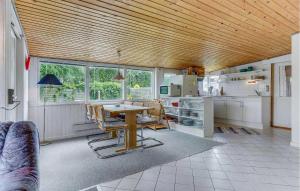 Lovely Home In Haderslev With Wifi