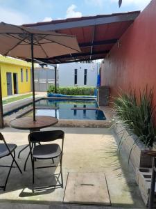 FERNANDAS terraza