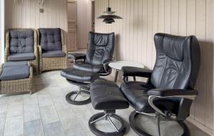 Awesome Home In Hadsund With Wifi