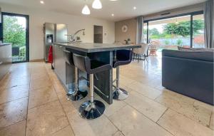 Lovely Home In St-Genies-De-Comolas