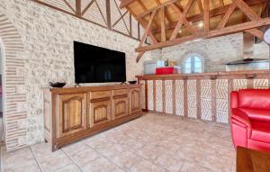 Charmante Maison Avec Piscine