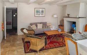 Pet Friendly Home In Royères With Wifi