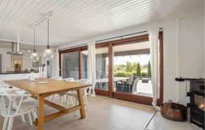 3 Bedroom Amazing Home In Vejby