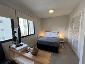 Flat Hotel Jardins Alameda Lorena Com Garagem 2103