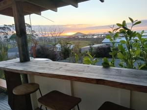 Seaview Beach House Karikari