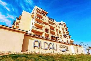 Al-Daw Compound, Al-Mohammadi Square