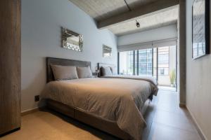 Zielo 2bdrm 2 bath Private balcony, Rooftop Walk to Zocalo