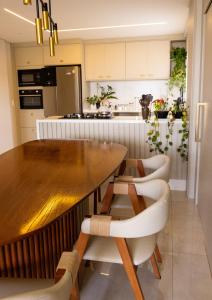 Apartamento Alto Padrão com Vista Para o Lago