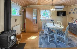 Cozy Home In Läckeby With Wifi