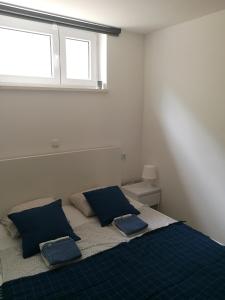 Seaside family friendly house with a swimming pool Okrug Donji, Ciovo - 17587