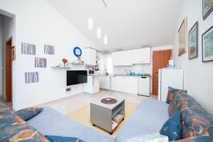 Apartments by the sea Bibinje, Zadar - 18156