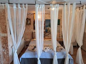 Holiday house with a swimming pool Lovran, Opatija - 24076