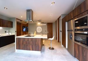 Modern Apartment with Pool in Playa del Carmen 2 BR