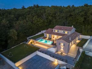Villa in Labin with swimming pool