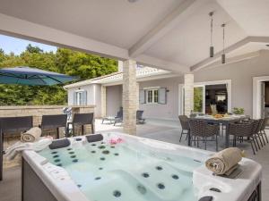 Villa in Labin with swimming pool