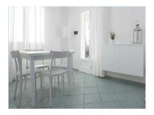 Les Bougainville - Colibrì 1