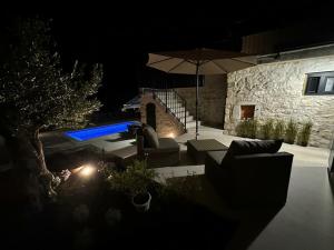 Villa in Mugeba with swimming pool