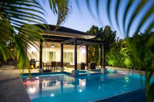 Private Punta Cana Villa with Pool & Golf View