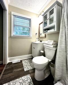 Cozy Suite at Songbird Hollow for 1 Guest