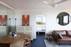 Vista Tranquila, Mosman Isyd