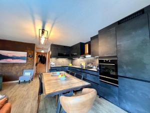 Appartement 3 pièces 5 pers - Terrasse Sud, Garage, WiFi, Proche commerces - FR-1-802-100