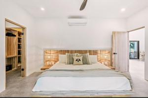 *Steps to Playa Grande *Surf Boards *Private Pool*