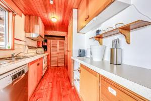 StayAU Private Two-Storey 6 Beds House Wendouree