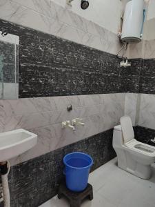 Shri prabhu dham- Near Prem Mandir